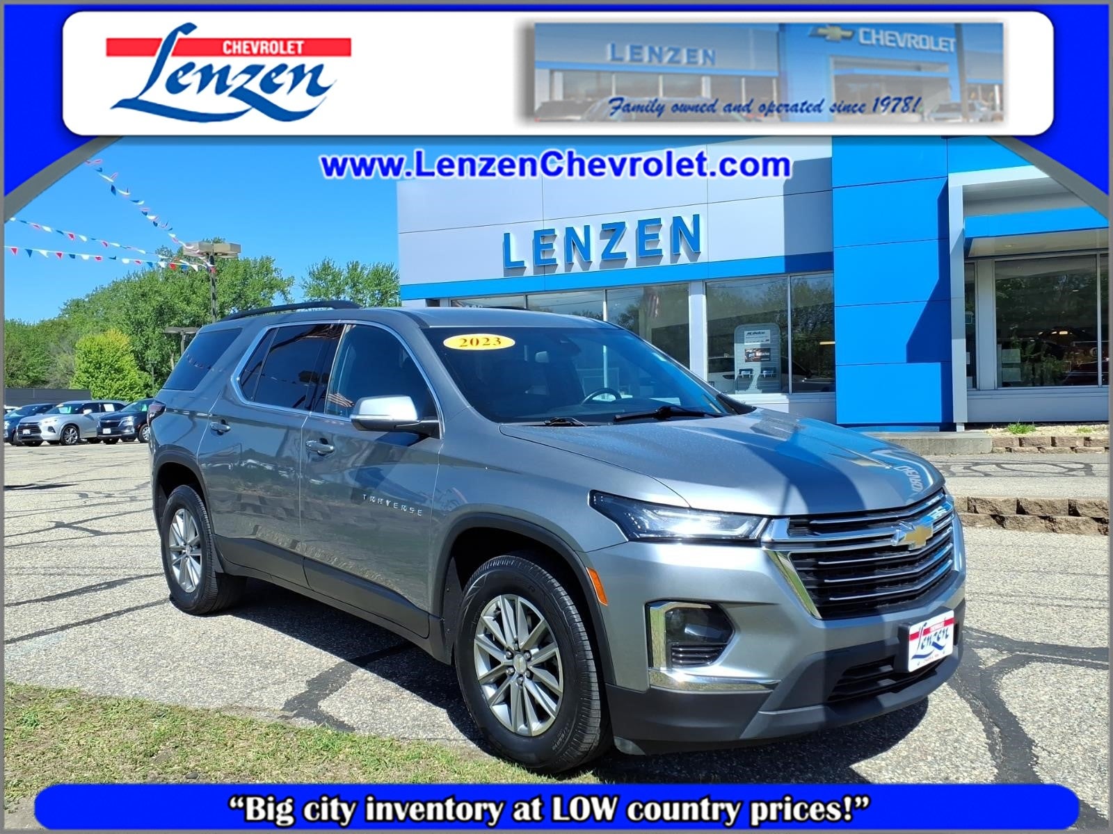 2023 Chevrolet Traverse LT Leather in Sterling Gray Metallic — front three-quarter view